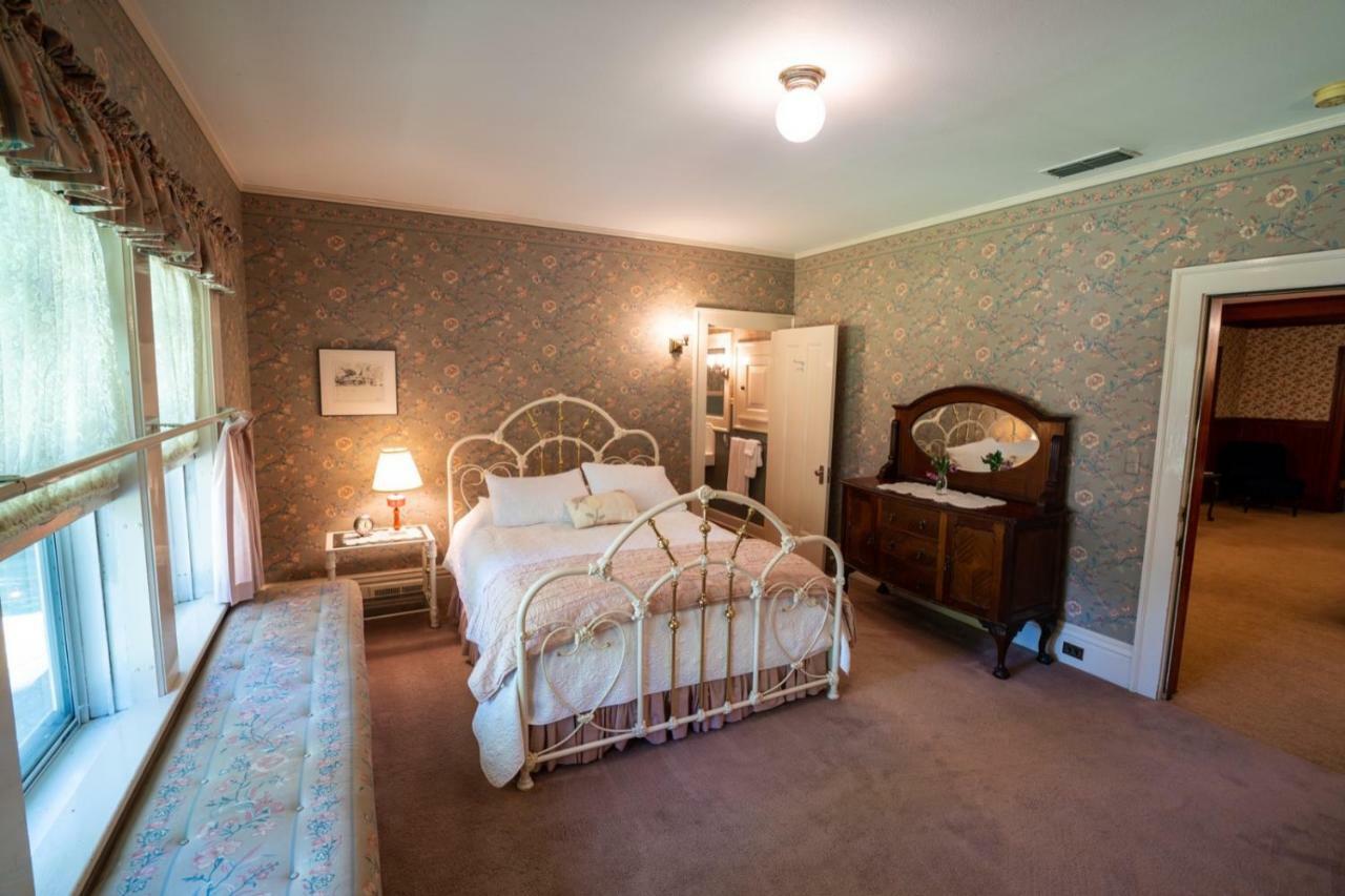 Mccloud Hotel Екстериор снимка