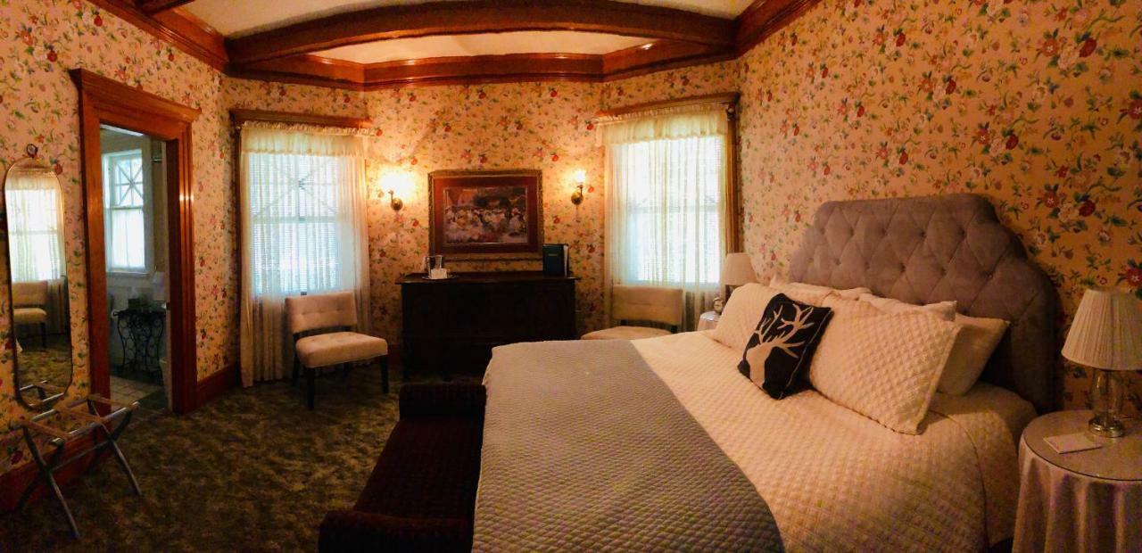 Mccloud Hotel Екстериор снимка